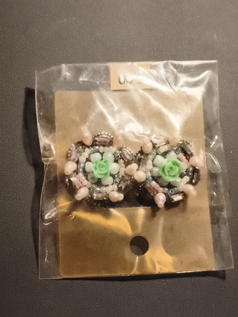 Boucles d'oreilles vintage perles fleurs vertes deadstock ancien magasin
