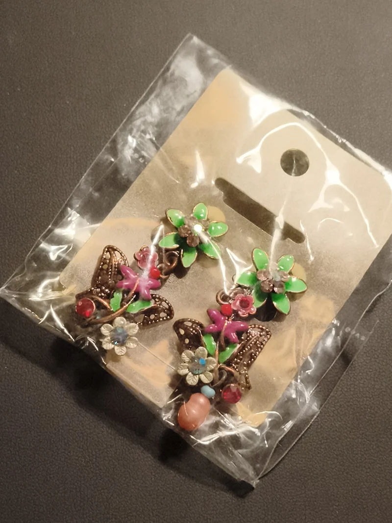 Boucles d'oreilles vintage fleurs papillon couleurs émaillées deadstock fantaisi