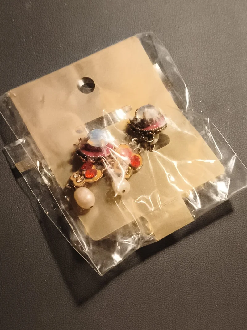 Boucles d'oreilles vintage pendantes cabochon perle strass deadstock rétro