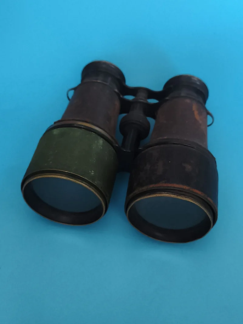 Jumelles anciennes vintage, finition laiton et gainage, optique rétro