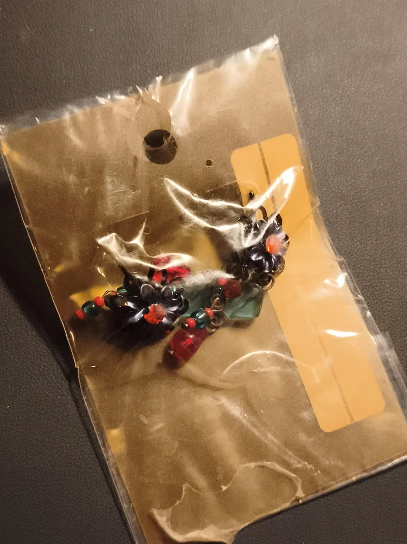 Boucles d’oreilles vintage fleurs perles colorées deadstock ancien magasin