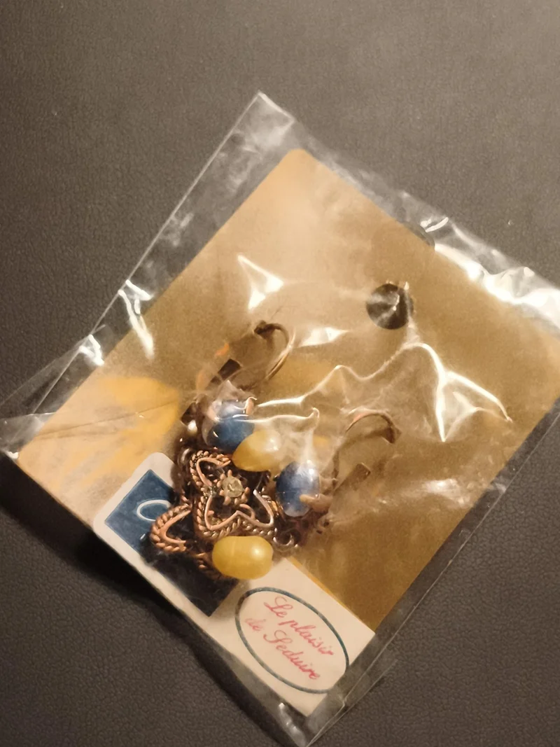 Boucles d’oreilles vintage Le plaisir de séduire, clip, perles colorées, deadsto