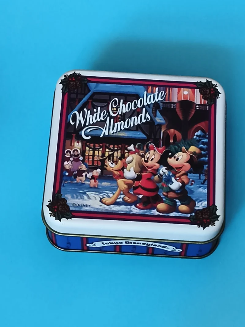 Boîte métal Disney White Chocolate Almonds Tokyo Disneyland Noël