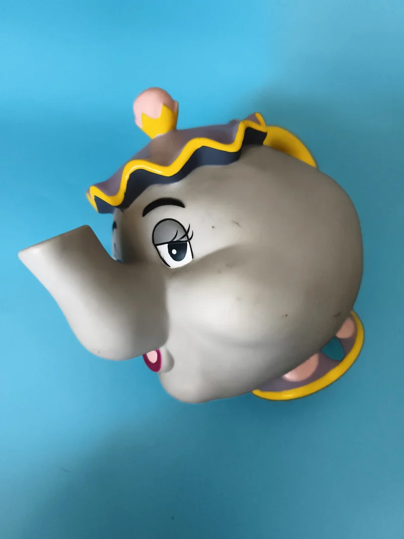 Théière Disney Dumbo éléphant gris couvercle chapeau déco enfant
