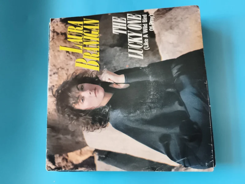 Vinyle 45 tours Laura Branigan The Lucky One pochette photo Pop