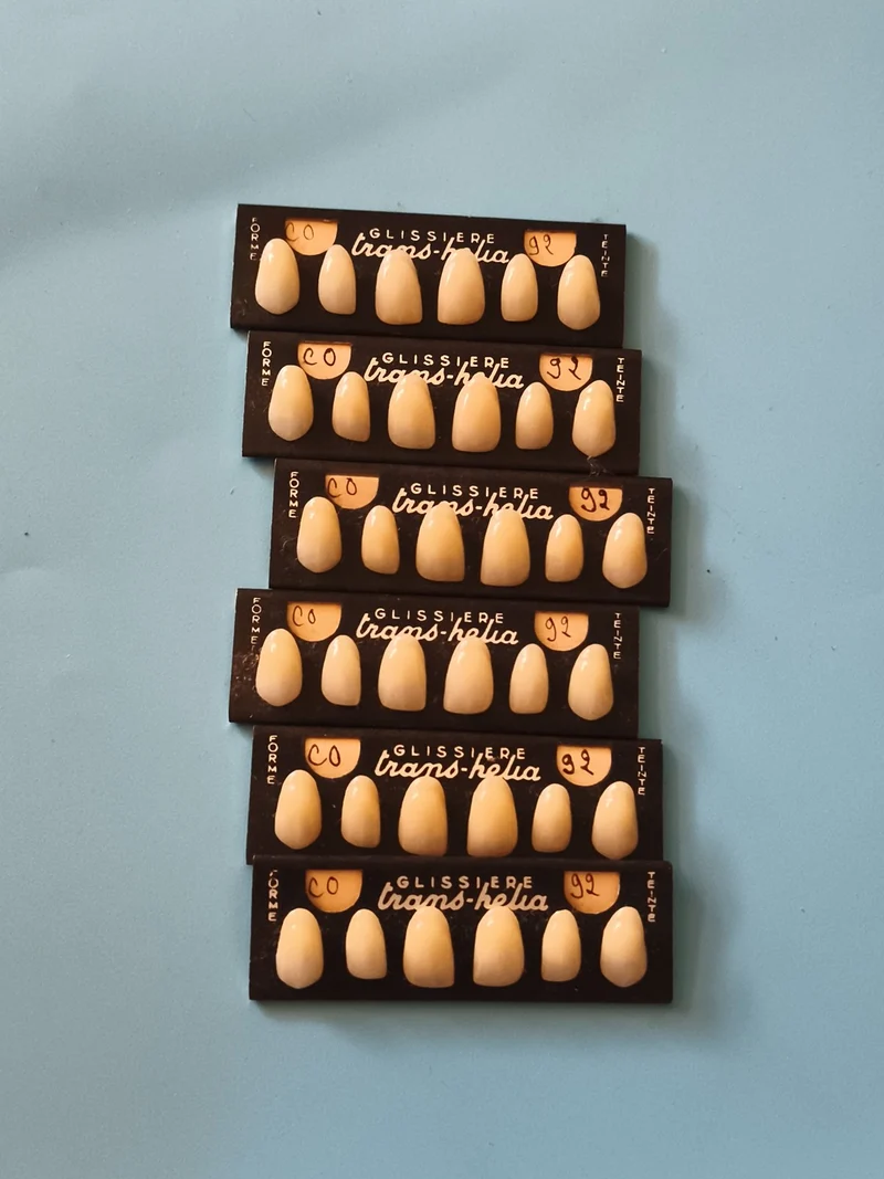 Lot anciens modèles dents GLISSIÈRE trans-kelia prothèse dentaire vintage