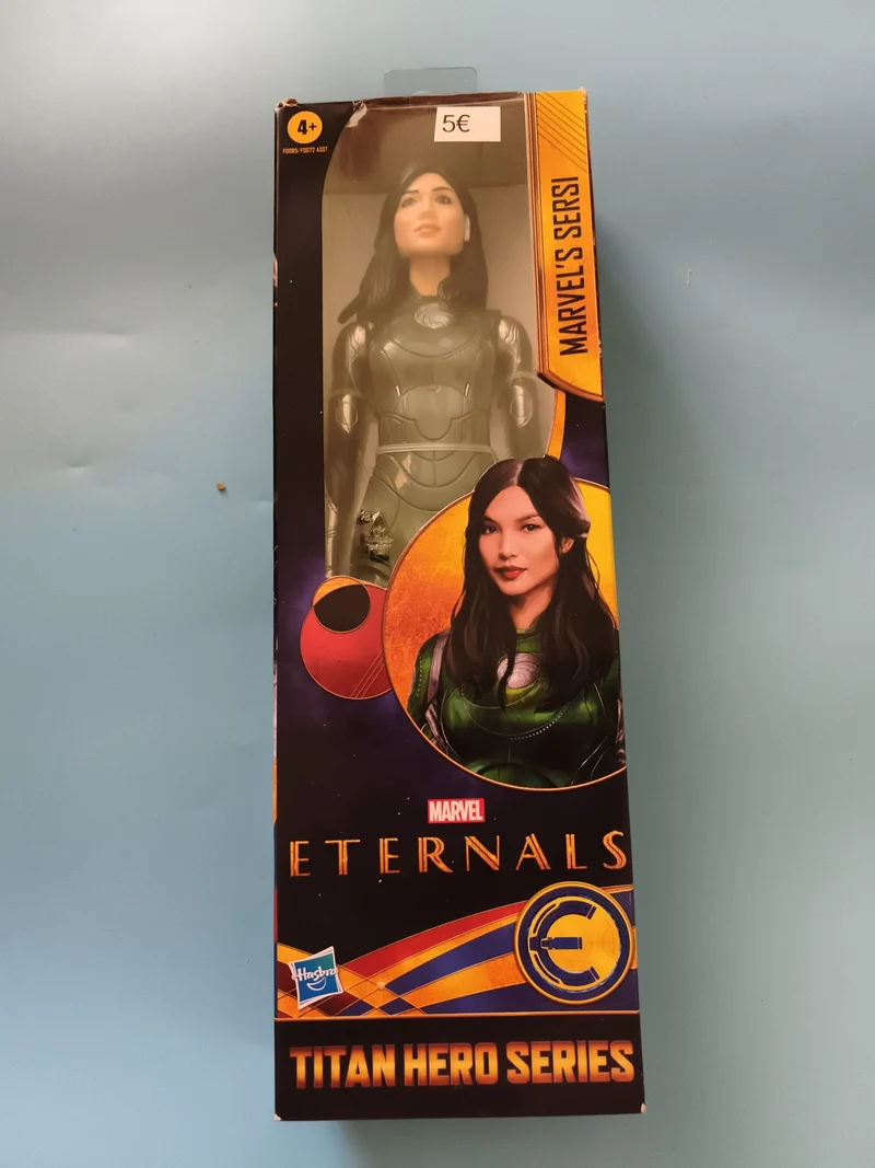 Figurine Marvel Sersi Eternals Hasbro Titan Hero Series neuve boîte