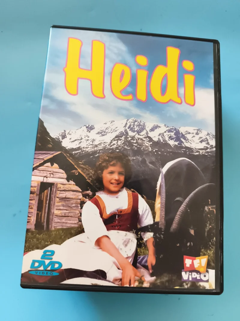 DVD Heidi TF1 Vidéo 2 disques jaquette couleur film famille montagne