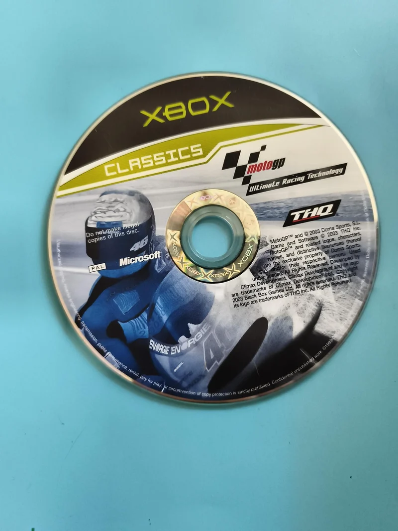 Jeu Xbox MotoGP Ultimate Racing Technology Classics CD seul THQ PAL