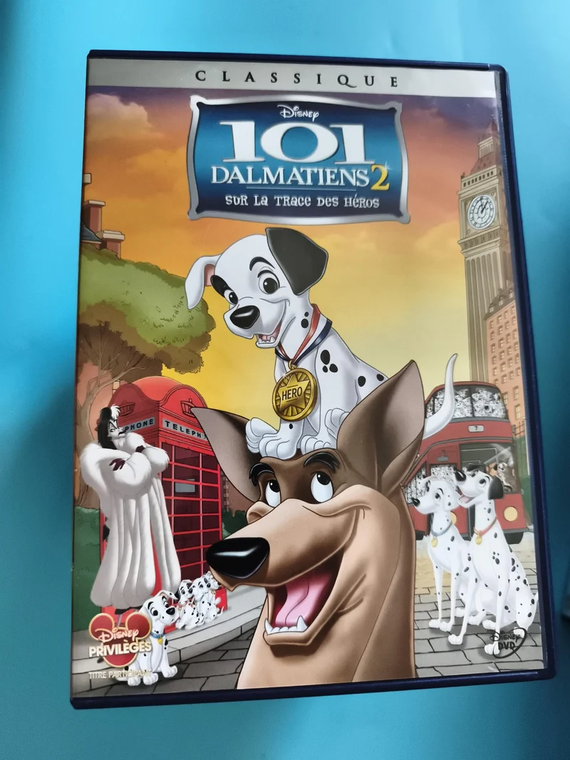 DVD Disney 101 Dalmatiens 2 Sur la trace des héros Classique animation