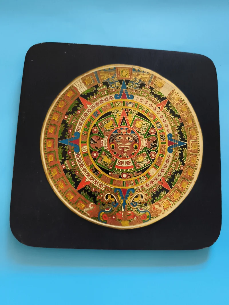 Plaque murale calendrier aztèque décor doré, disque mexicain ancien, art mural