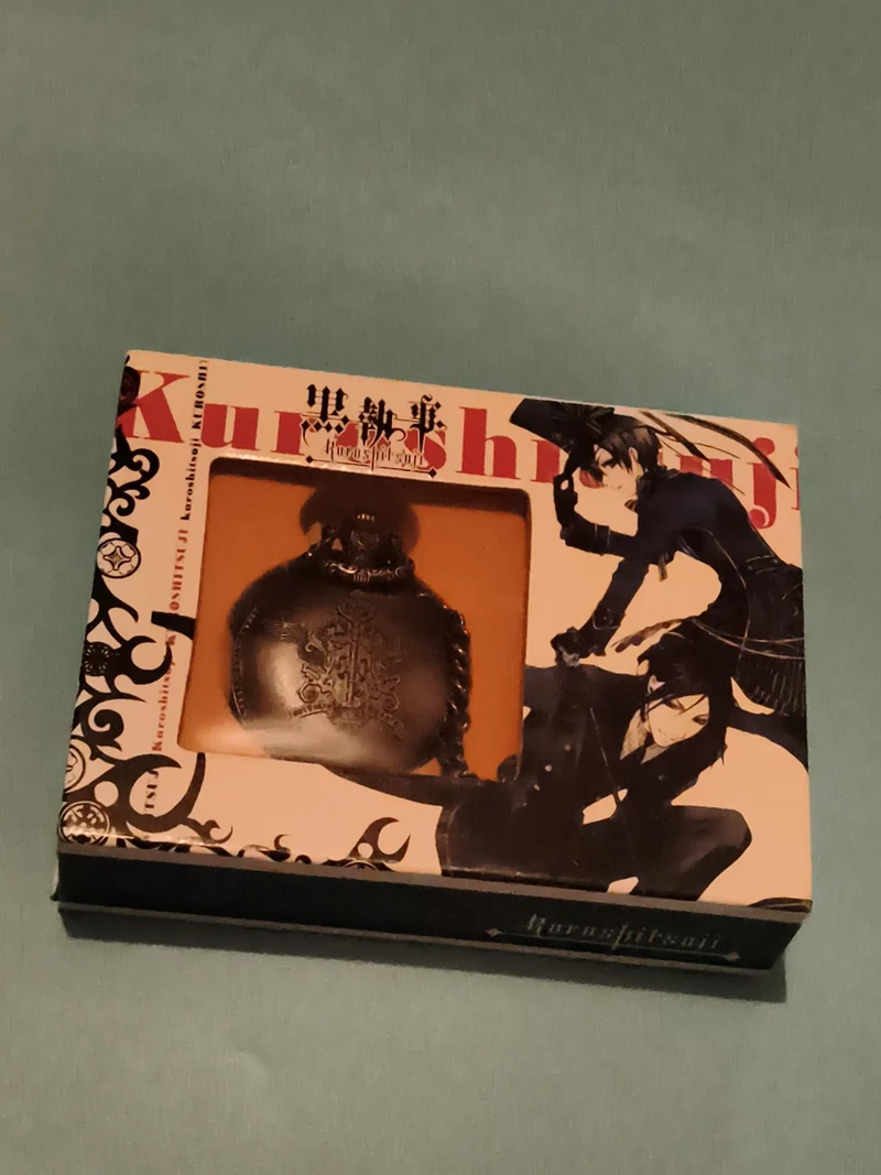 Montre de poche Kuroshitsuji Black Butler anime, boîte illustrée, collector
