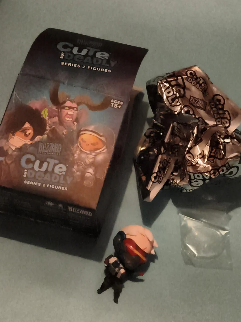 Figurine Blizzard Cute but Deadly Series 2 Overwatch Soldat 76 boîte