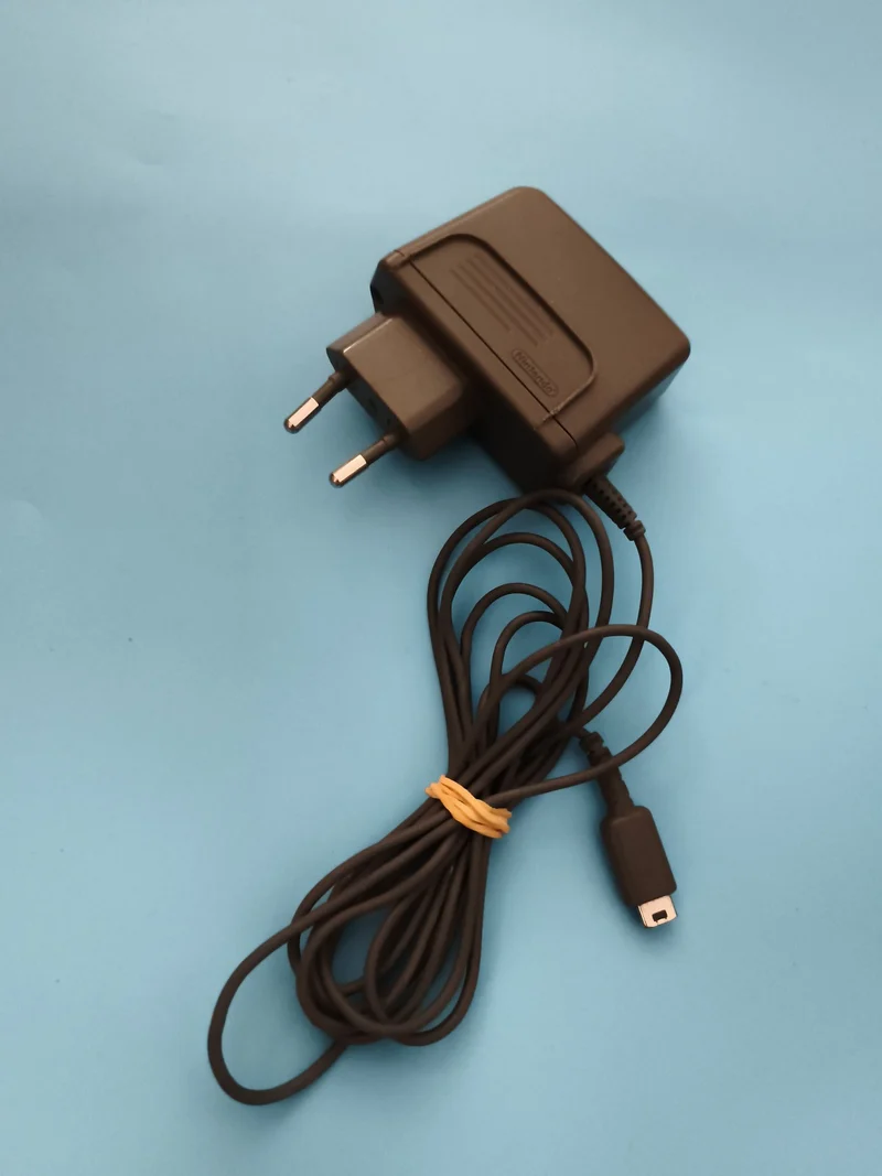 Chargeur secteur Nintendo noir prise EU alimentation adaptateur console portable
