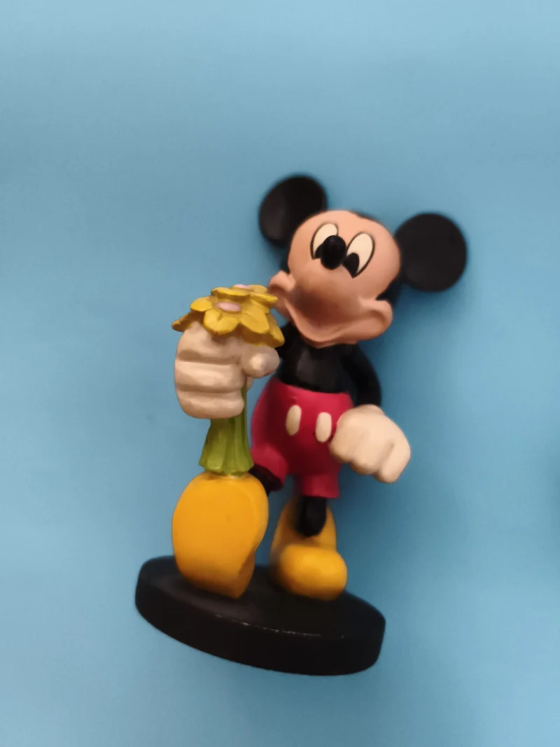 Figurine Mickey Mouse bouquet fleurs décorative Disney personnage
