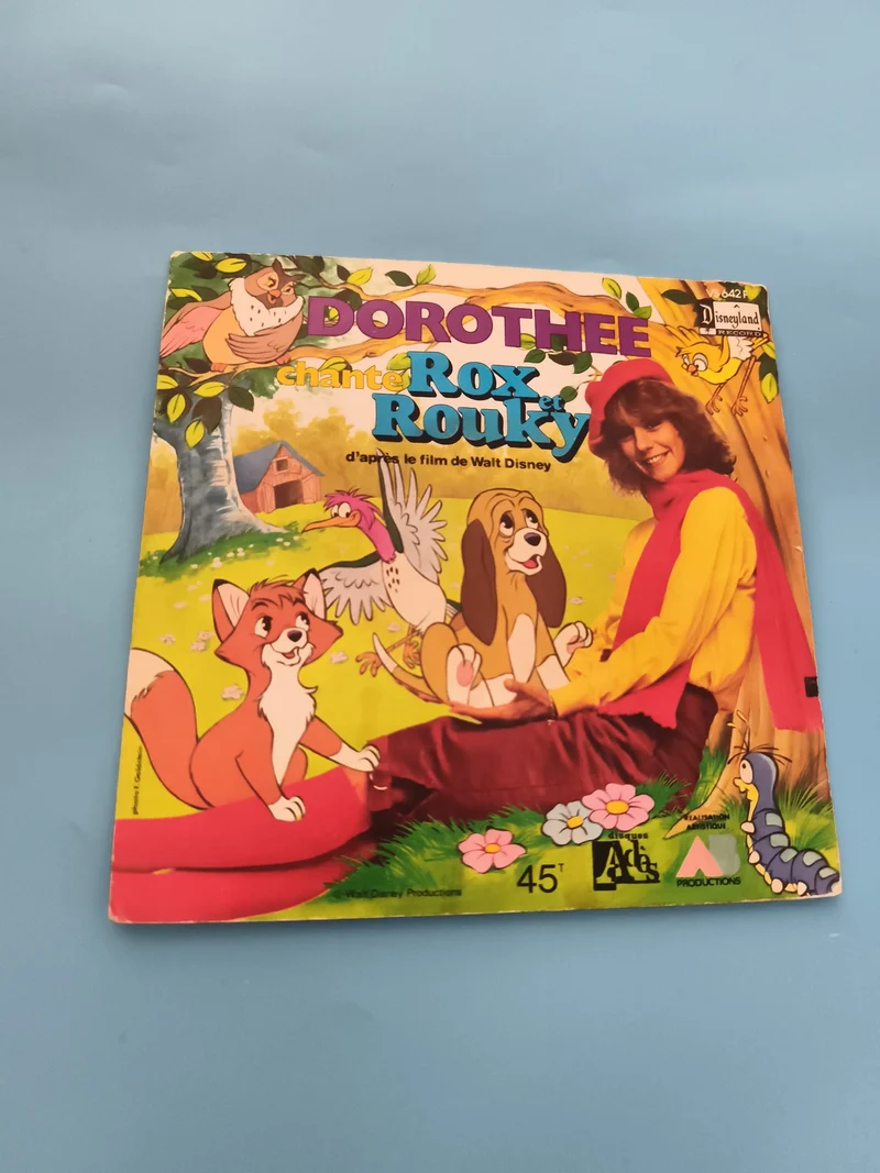 Vinyle 45T Dorothée Rox et Rouky Disneyland pochette couleur Walt Disney