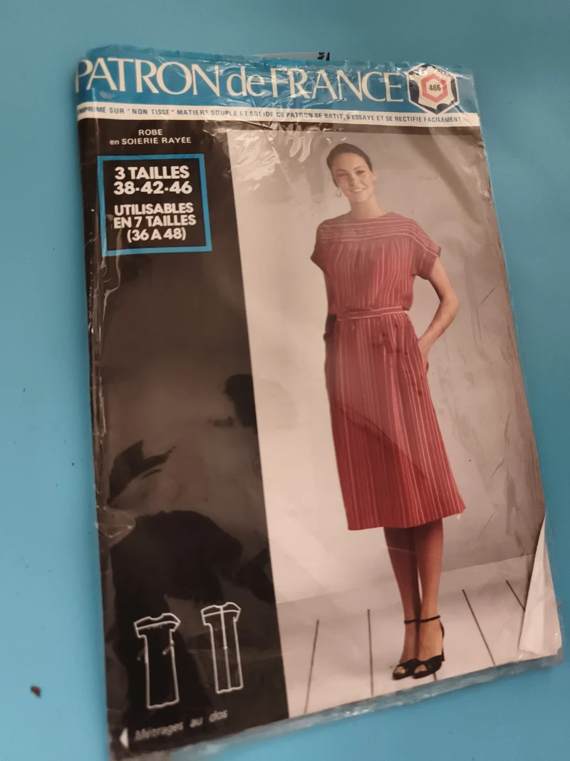 Patron couture PATRON de FRANCE robe soierie rayée 3 tailles 38 42 46 vintage