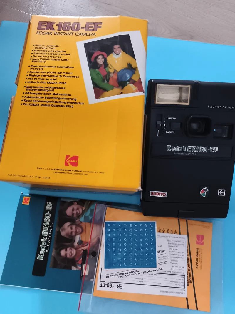 Appareil photo instantané Kodak EK160-EF ancien avec boîte et notice vintage