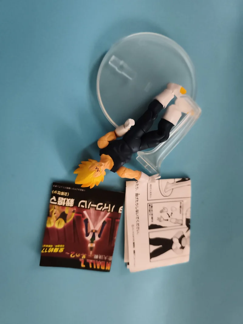 Figurine Gashapon Dragon Ball Z Vegeta Super Saiyan support inclus