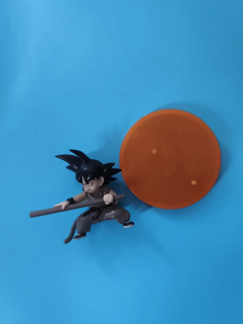 Figurine Gashapon Dragon Ball Z Son Goku bâton socle orange DBZ