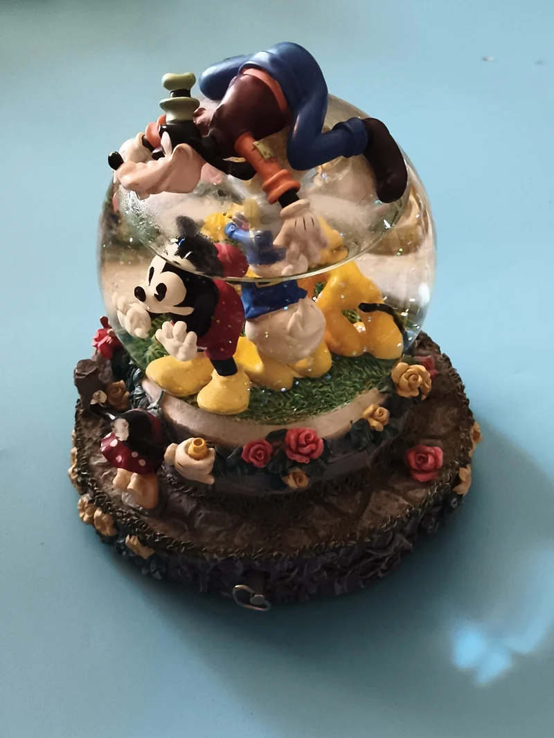 Boule à neige musicale Disney Mickey Mouse Goofy Donald vintage déco rare