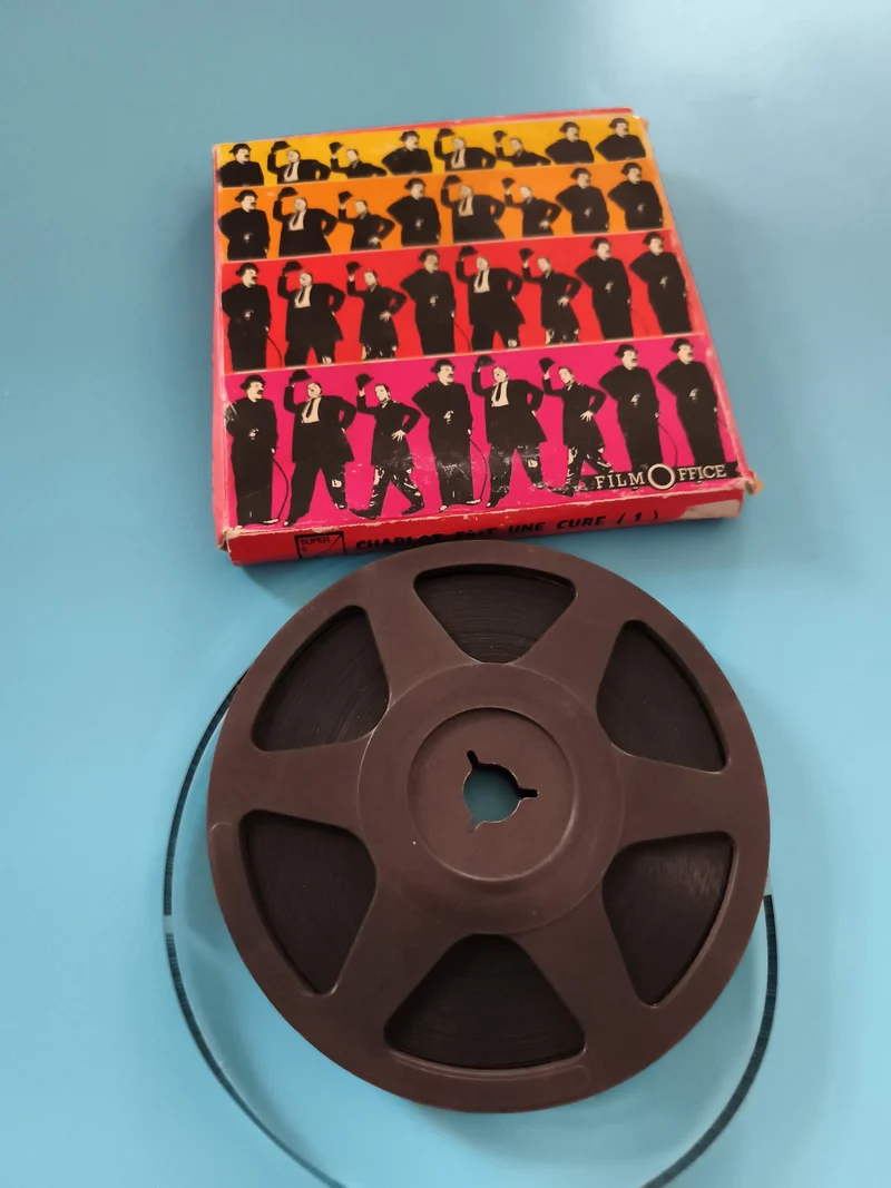 Bobine film Super 8 FILM OFFICE Cinéma c'est une cure comédie muette