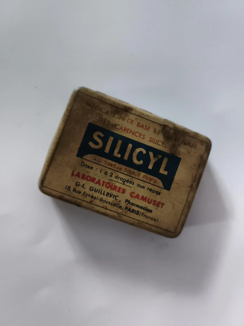 Boîte ancienne SILICYL Laboratoires Camuset Paris pharmacie vintage déco