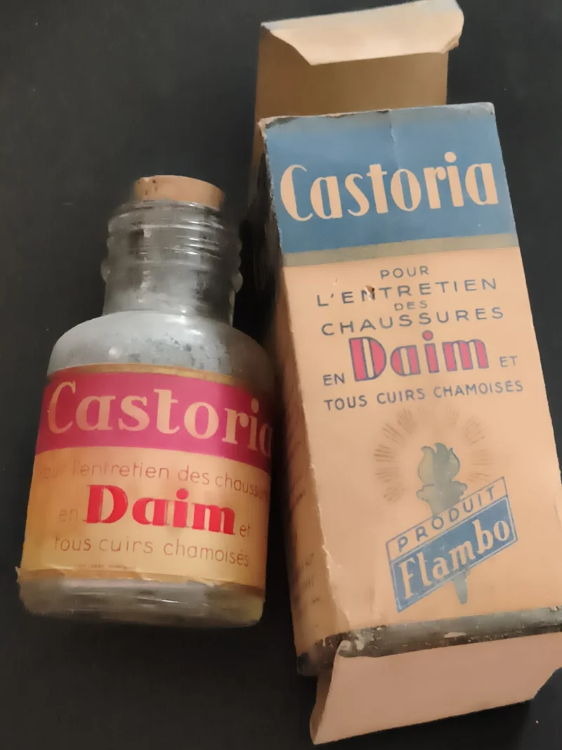 Produit entretien chaussures daim Castoria Flambo ancien avec boîte vintage
