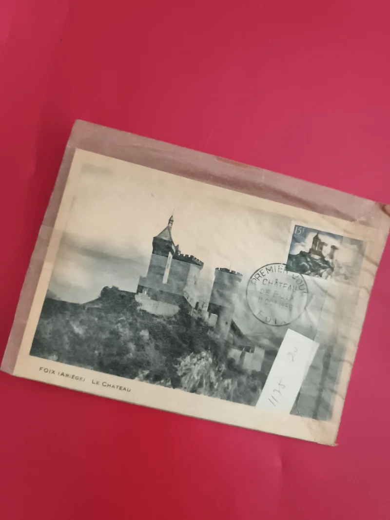 Carte postale Château de Foix Ariège oblitération Premier Jour timbre 15F