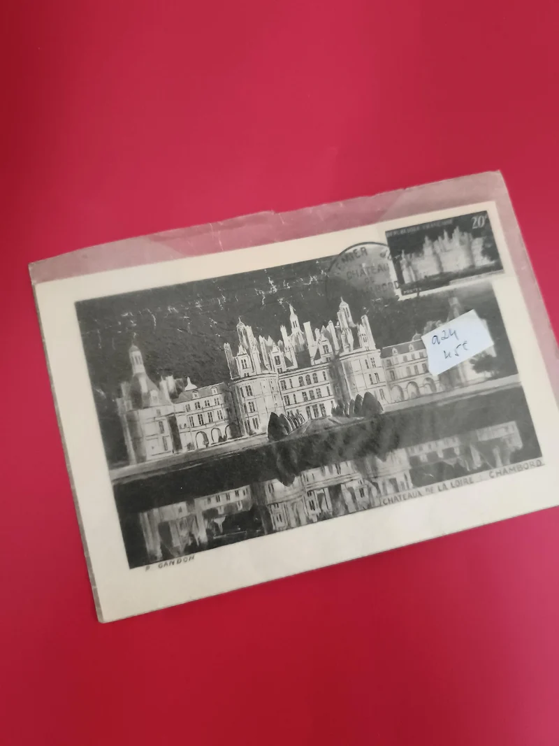 Carte postale Château de Chambord timbrée, noir et blanc, philatélie Loire