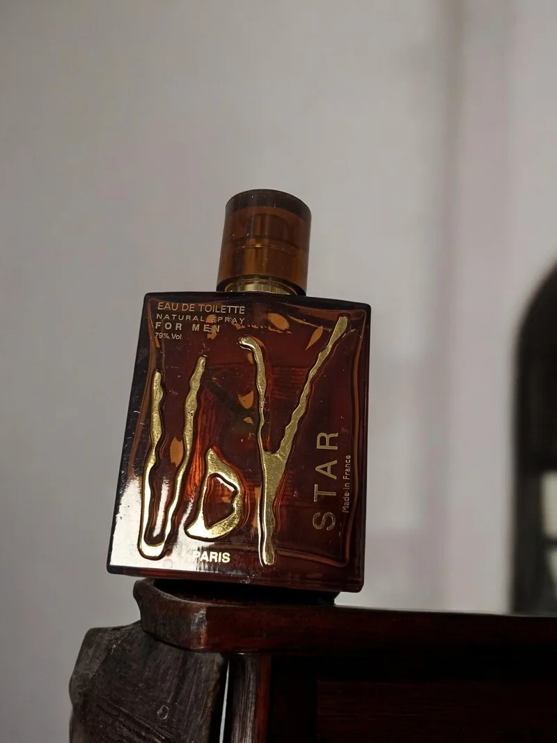 Bouteille parfum UDV Star vintage Paris eau de toilette rétro homme déco