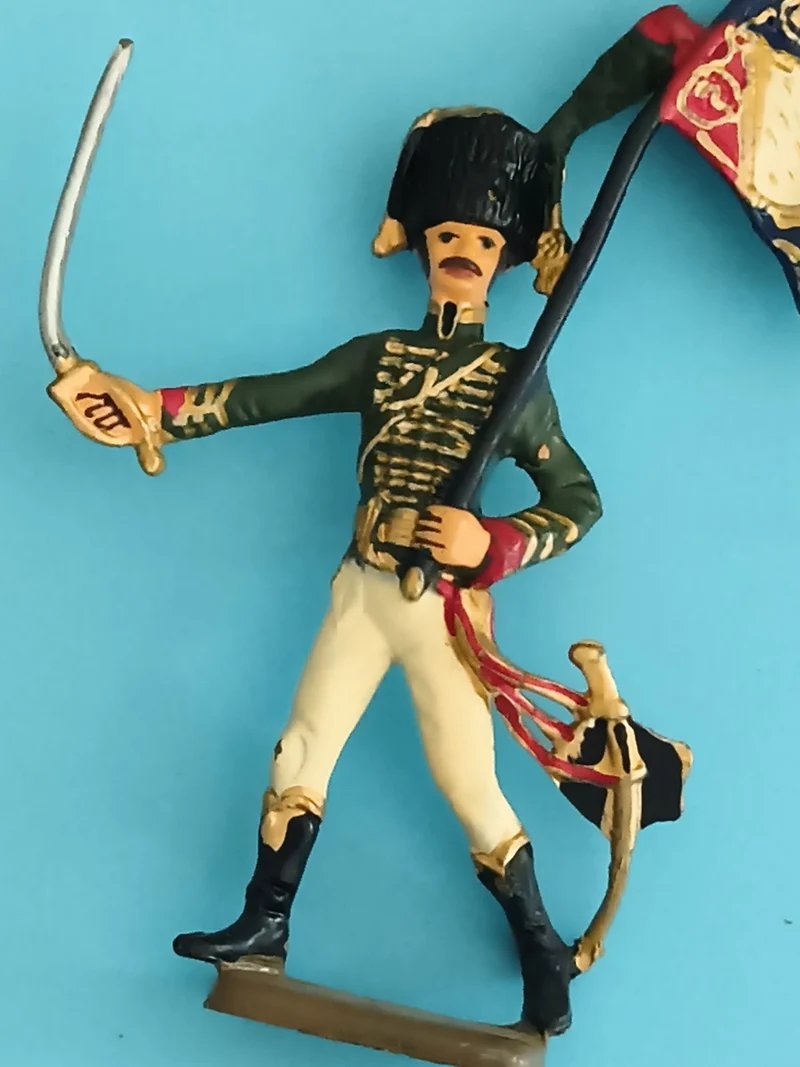 Figurine soldat plomb napoléonien porte-drapeau uniforme vert ancien vintage