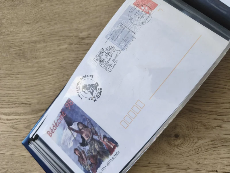 Enveloppe illustrée France Bédéciné 98 oblitérée, timbre rouge, cachets visibles