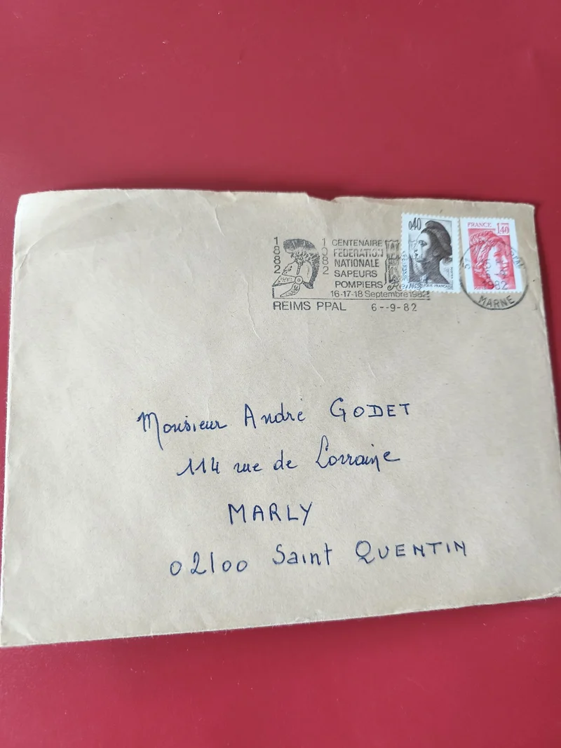 Enveloppe philatélie oblitérée Reims 1982 timbres Marianne et Sapeurs-Pompiers