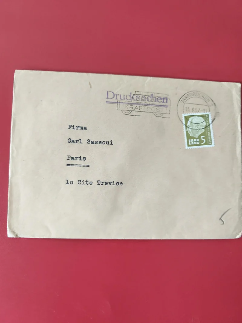 Enveloppe affranchie Saarland 5, cachet postal, adressée Paris, occasion
