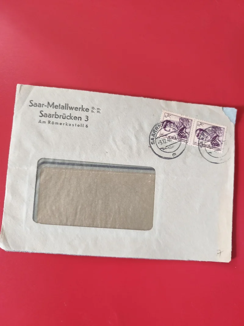 Enveloppe philatélie Saarbrücken timbrée fenêtre, cachet postal visible