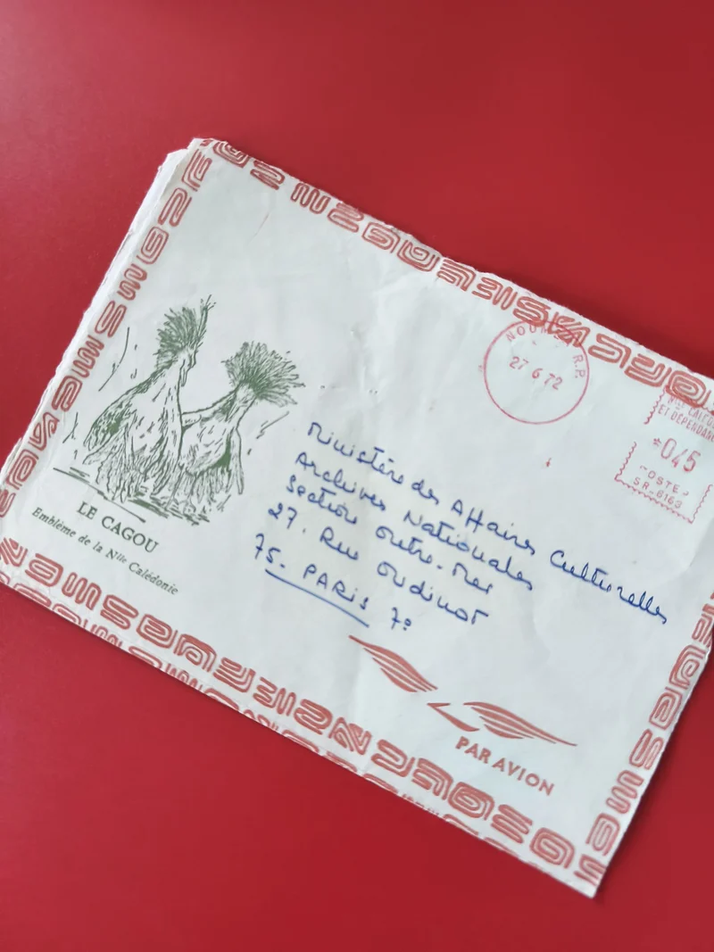 Enveloppe philatélie Le Cagou Nouvelle-Calédonie motif oiseau Par Avion