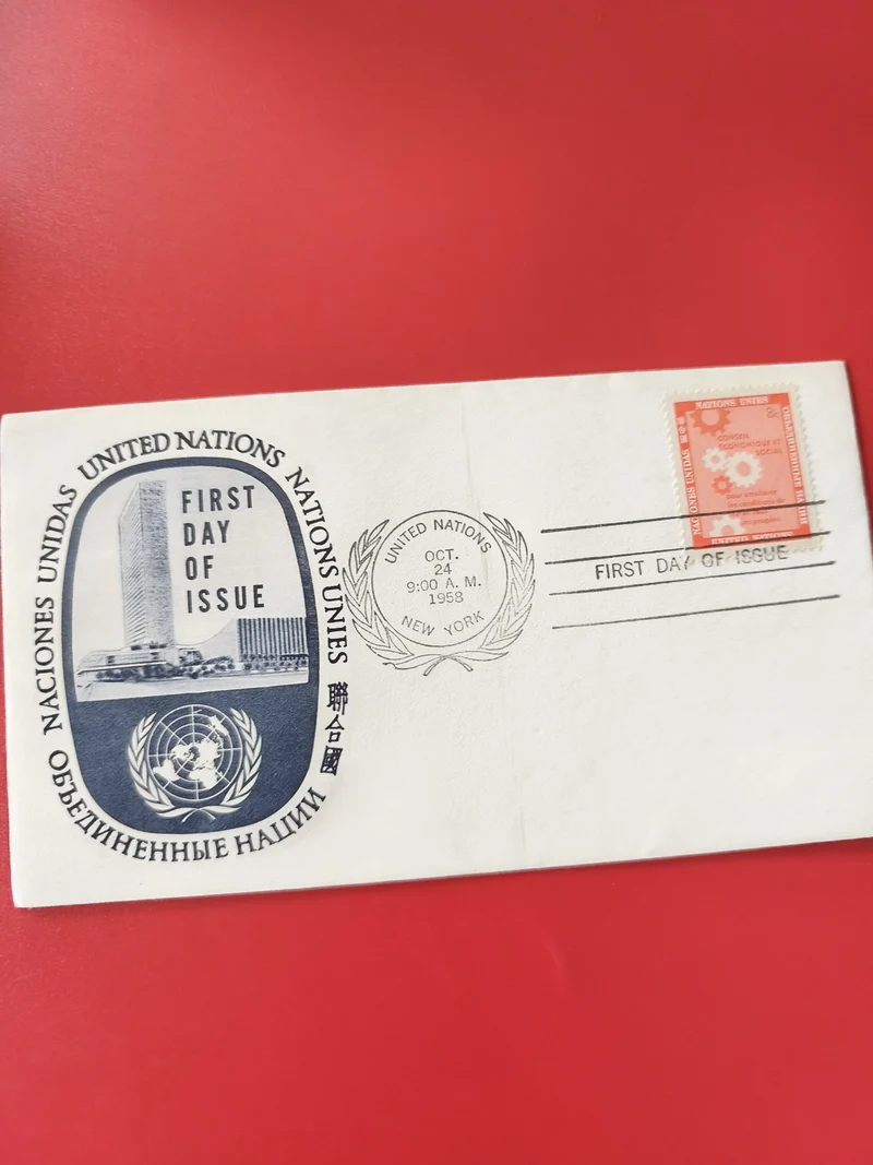 Enveloppe philatélie Nations Unies First Day of Issue timbre rouge New York