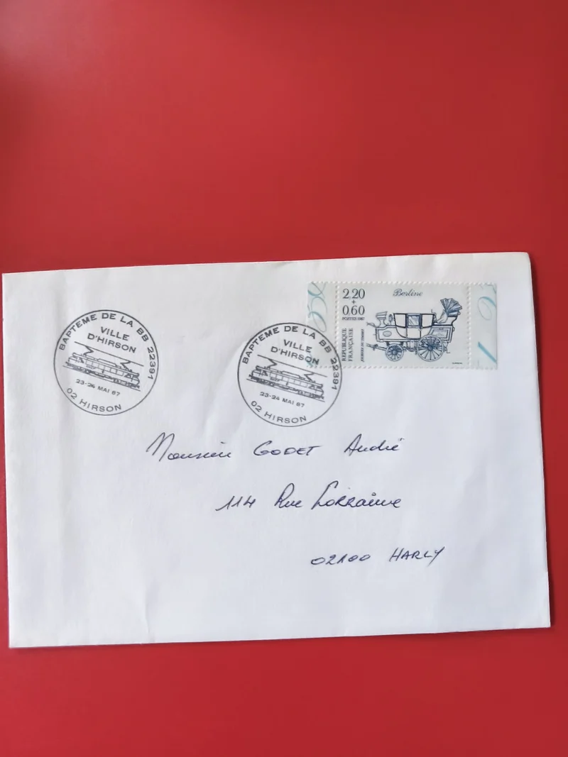 Enveloppe philatélie oblitérée BB 22330 Ville d?Hirson avec timbre Berline