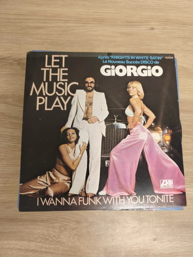 Vinyle 45 tours Giorgio Let The Music Play / I Wanna Funk With You Tonite pochet