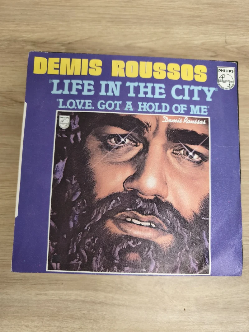 Vinyle 45T Demis Roussos Life in the City / L.O.V.E. Got a Hold of Me Philips