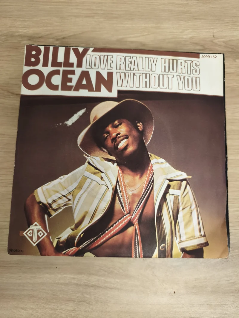 Billy Ocean 45T Love Really Hurts Without You pochette photo couleur (Ref 1)