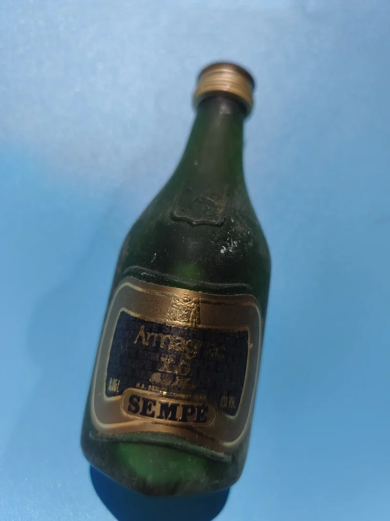 Mignonnette vintage Armagnac Sempé XO mi-pleine, bouteille verte ancienne