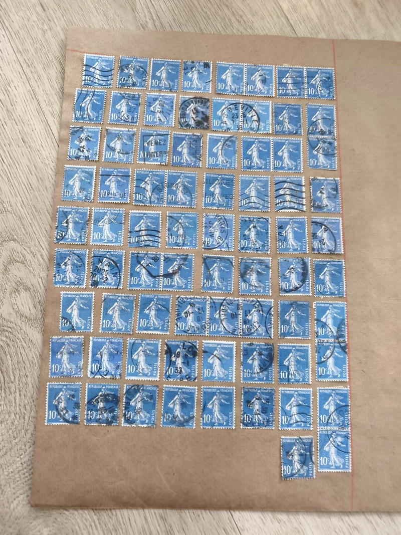 Gros lot anciens timbres Marianne 10c bleu oblitérés pour étude philatélie