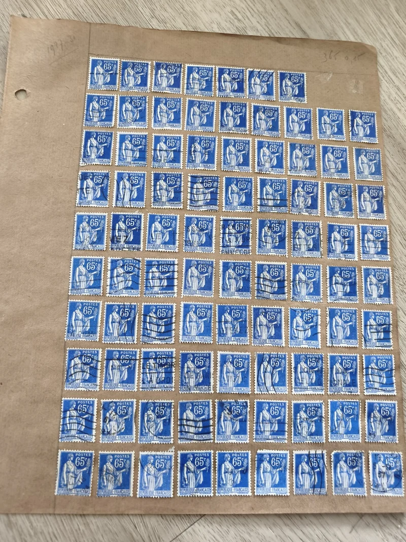 Gros lot timbres anciens Marianne bleus 65c oblitérés étude philatélie France