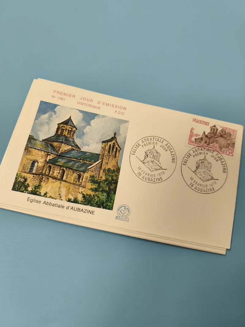 Enveloppe premier jour FDC Eglise Abbatiale d?Aubazine illustration couleur