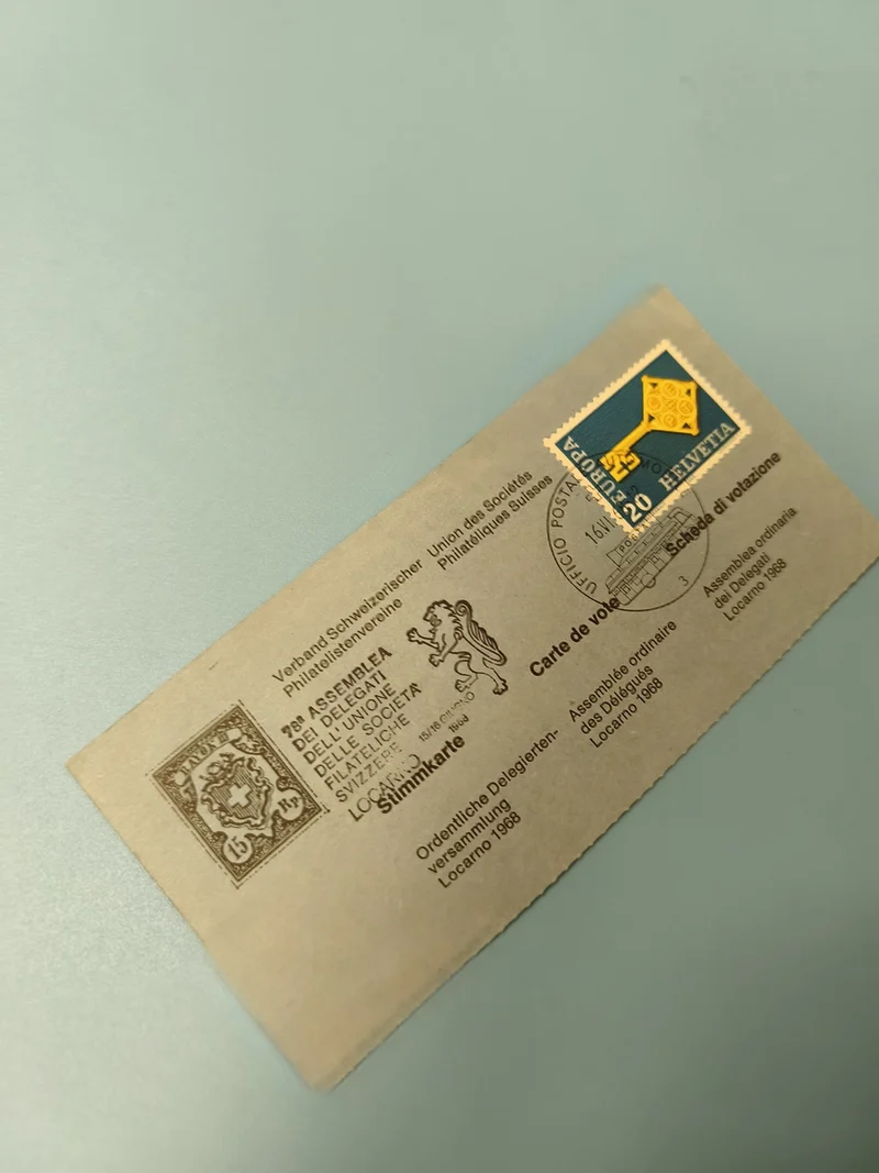Ancienne enveloppe philatélie Suisse Locarno 1968 avec timbre Helvetia