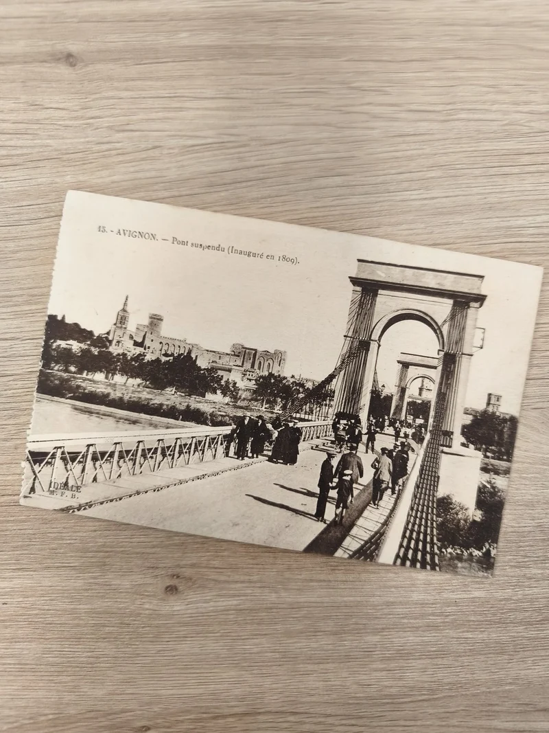 Ancienne carte postale Avignon Pont suspendu inauguré 1809 CPA rétro France