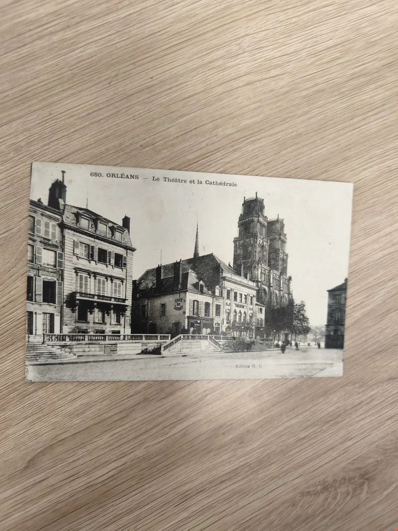 Ancienne carte postale Orléans Théâtre Cathédrale noir et blanc vintage CPA