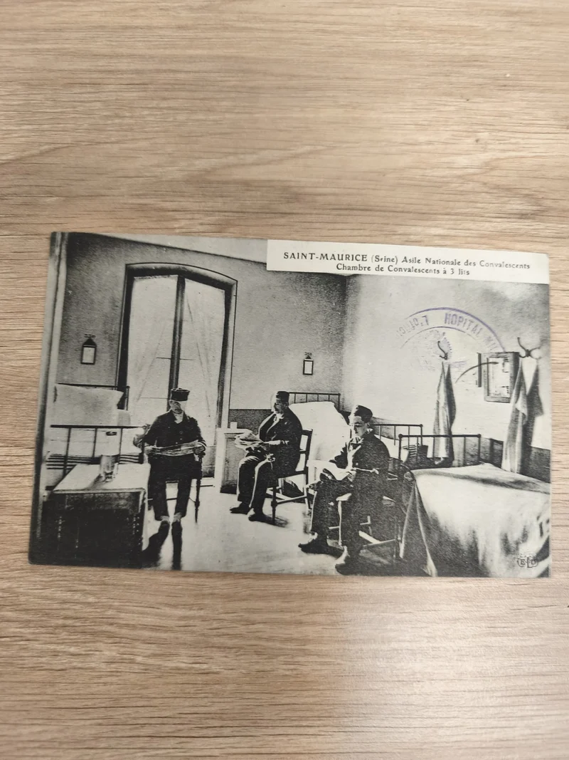 Ancienne CPA Saint-Maurice Asile National Convalescents chambre 3 lits hôpital